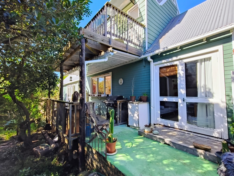 3 Bedroom Property for Sale in Wavecrest Eastern Cape